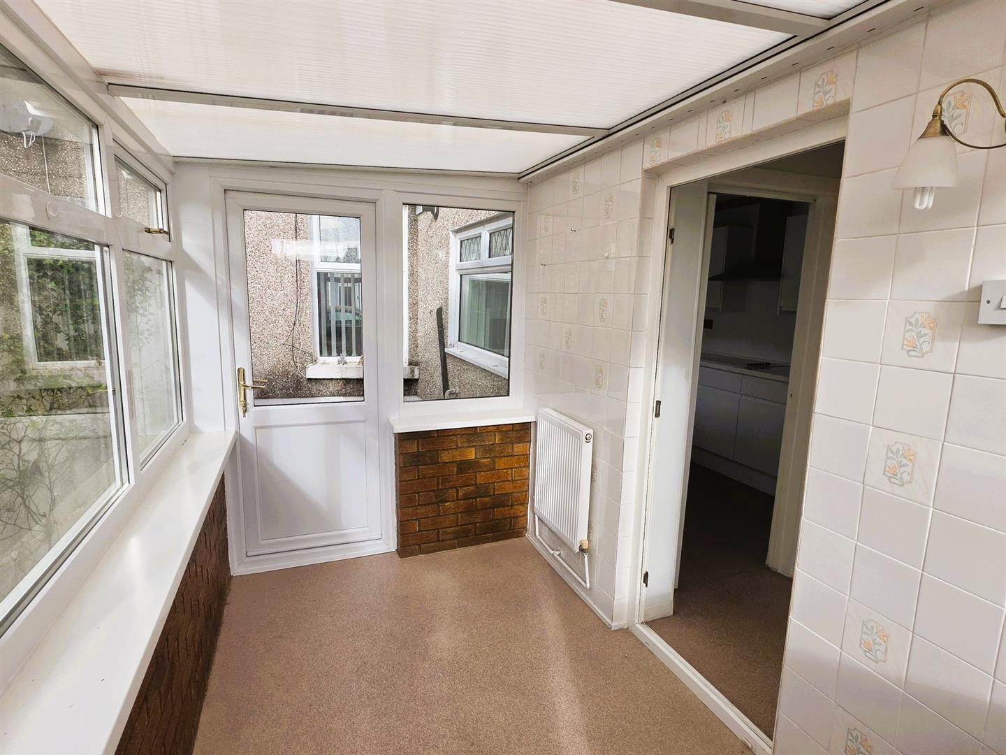 Marble Hall Road, Llanelli, SA15 1NN